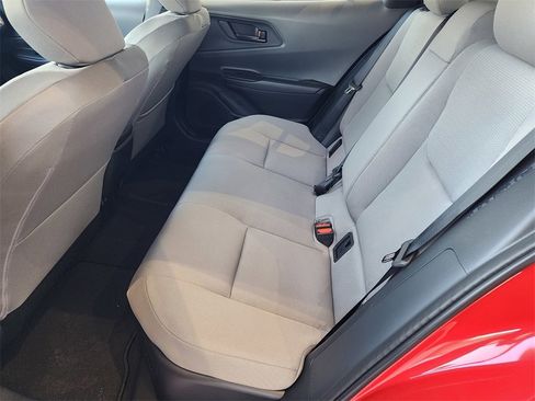 New 2026 Toyota Prius LE image 10