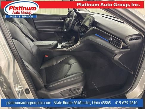 Used 2021 Toyota Camry XSE FWD image 37