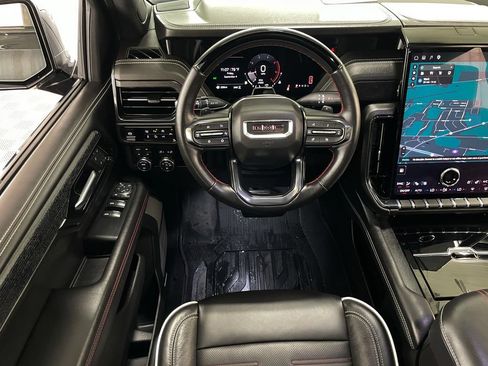 Used 2026 GMC Yukon XL AT4 Ultimate w/ LPO, Floor Liner Package AWD/4WD image 32