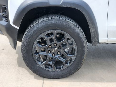 New 2026 Chevrolet Colorado Trail Boss AWD/4WD image 11