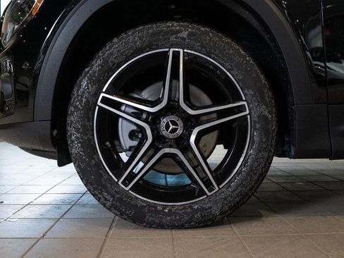 New 2026 Mercedes-Benz GLB 250 4MATIC image 7
