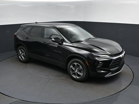 New 2026 Chevrolet Blazer LT FWD image 36