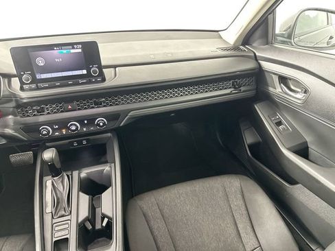 Used 2023 Honda Accord LX image 22