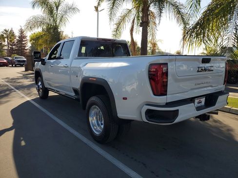 New 2026 GMC Sierra 3500 Denali Ultimate AWD/4WD image 3