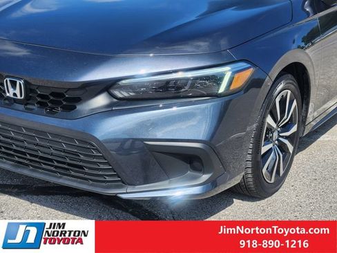 Used 2024 Honda Civic EX-L image 10