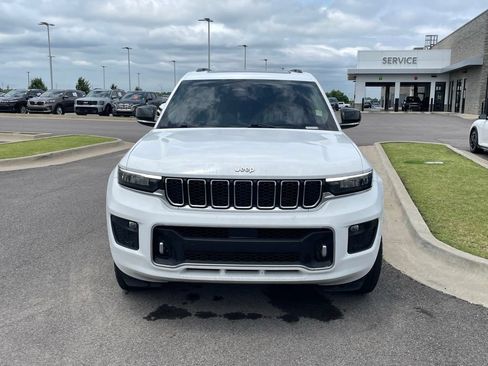 Used 2023 Jeep Grand Cherokee L Overland AWD/4WD image 2