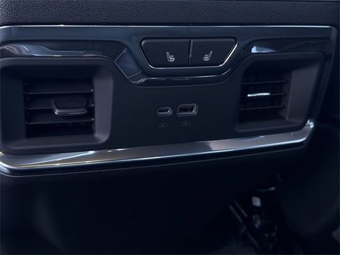 New 2026 Chevrolet Silverado 1500 High Country w/ High Country Premium Package image 17