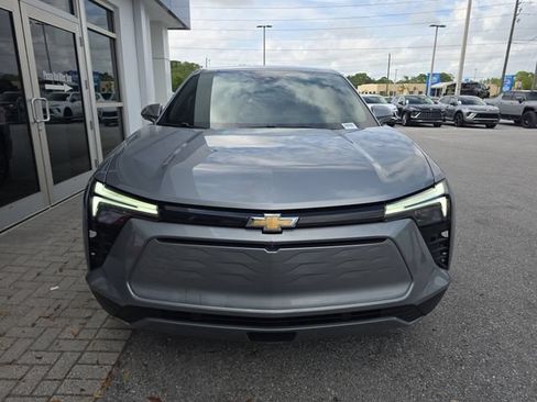 Certified 2025 Chevrolet Blazer EV LT FWD image 2
