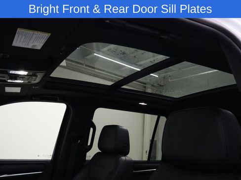 Used 2024 GMC Yukon XL Denali image 21