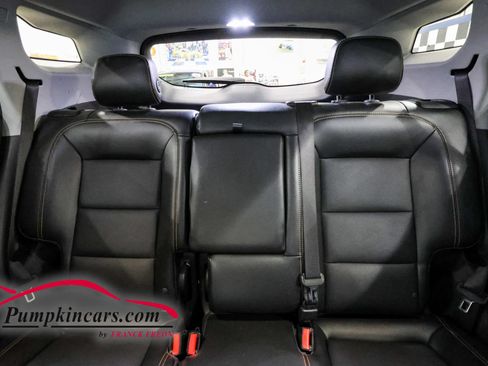 Used 2020 GMC Terrain SLT w/ Preferred Package FWD image 28