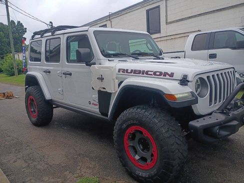 Used 2018 Jeep Wrangler Unlimited Rubicon AWD/4WD image 5
