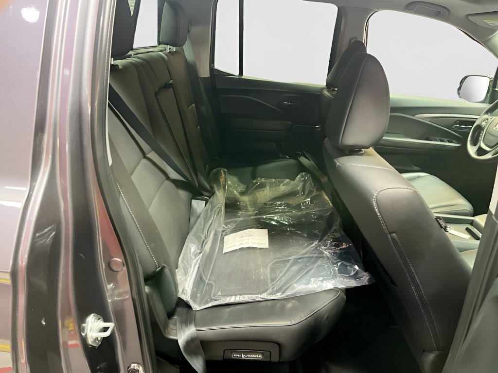 Used 2023 Honda Ridgeline RTL-E image 29