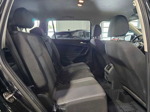 Used 2020 Volkswagen Tiguan S FWD image 12