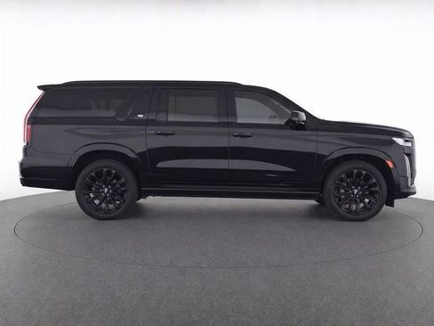Certified 2023 Cadillac Escalade ESV Sport Platinum w/ LPO, ONYX Package AWD/4WD image 2