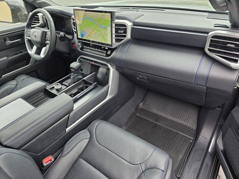 Used 2025 Toyota Tundra Platinum AWD/4WD image 15