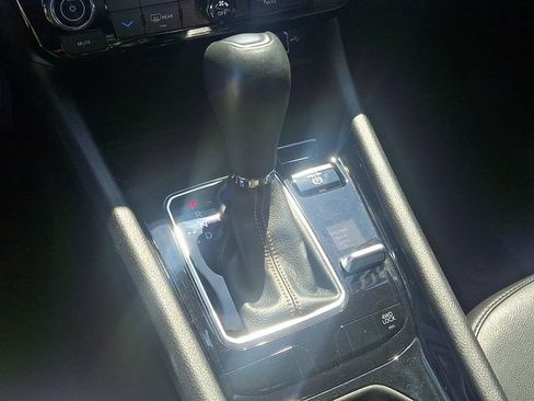 Used 2022 Jeep Compass Limited AWD/4WD image 14