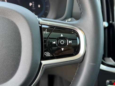 Used 2024 Volvo V60 B5 Cross Country Plus image 26