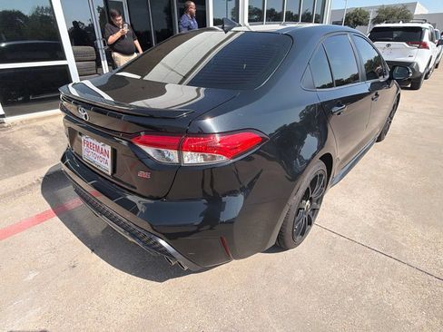 Used 2020 Toyota Corolla SE FWD image 8