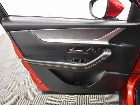 Used 2024 MAZDA CX-90 Plug-In Hybrid w/ Premium Plus image 12