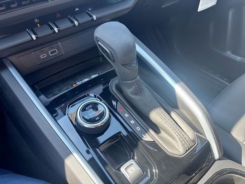 New 2026 Chevrolet Colorado Trail Boss AWD/4WD image 20
