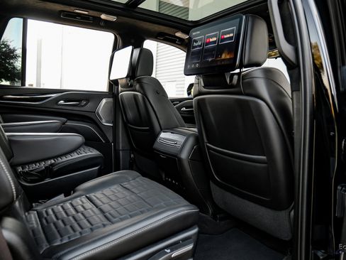 Used 2023 Cadillac Escalade V image 74