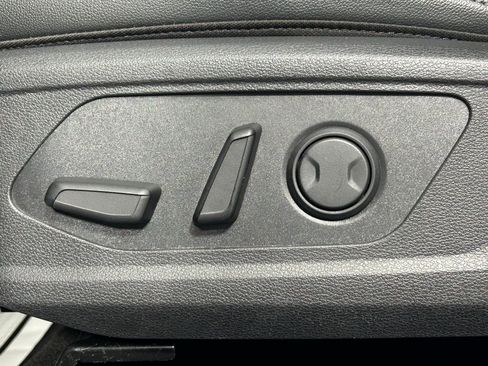 Used 2024 Kia Sportage EX image 31