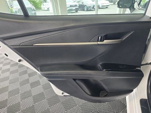 Used 2025 Toyota Camry LE FWD image 37