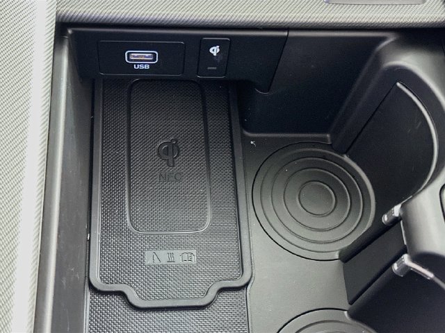 Used 2025 Hyundai Palisade SEL FWD image 19