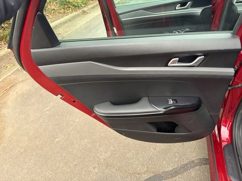 Used 2022 Kia K5 LXS image 29