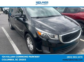 Used 2017 Kia Sedona L FWD video 1