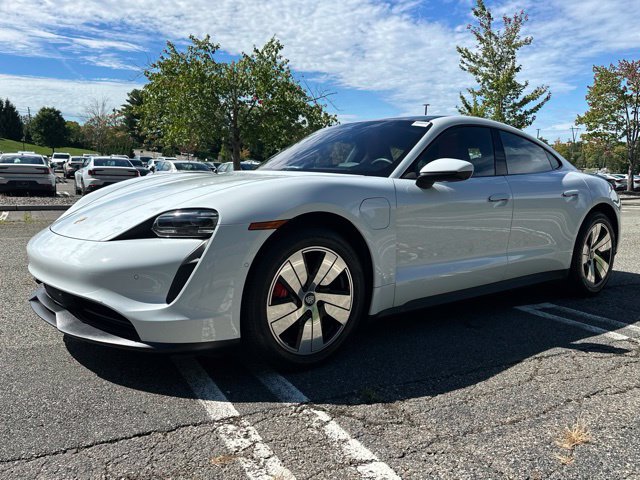 Used 2023 Porsche Taycan 4S AWD/4WD image 3