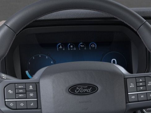 New 2025 Ford F150 Lariat w/ Equipment Group 502A High image 13