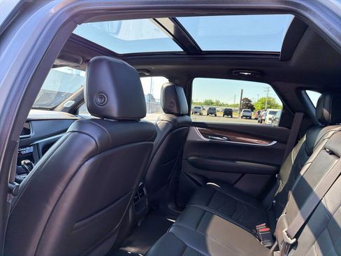 Used 2024 Cadillac XT5 Sportv w/ Platinum Package AWD/4WD image 15