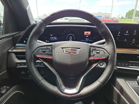 Used 2024 Cadillac Escalade Sport Platinum w/ LPO, ONYX Package AWD/4WD image 14