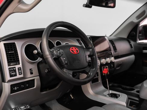 Used 2010 Toyota Tundra Platinum image 3