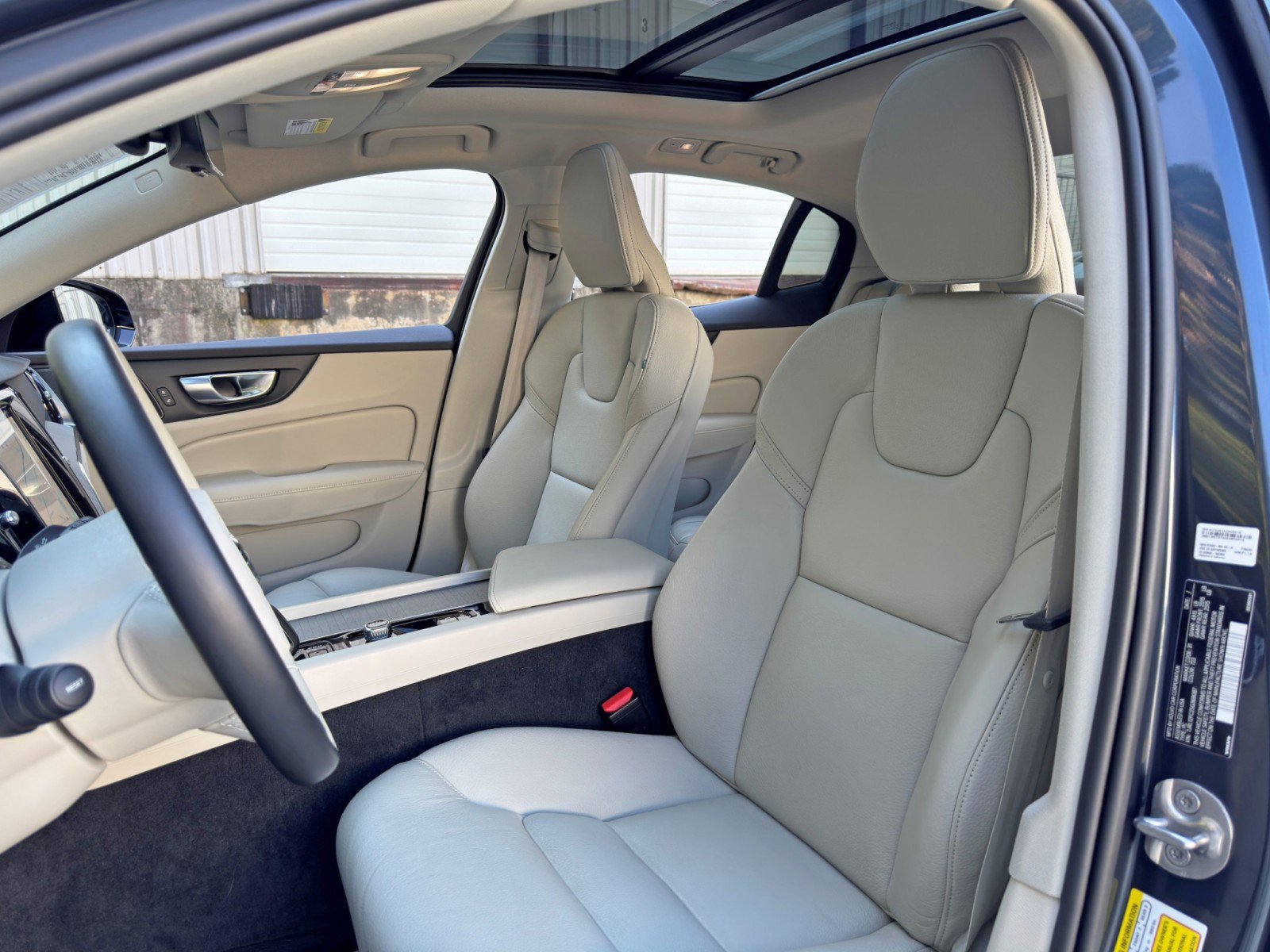 Used 2025 Volvo S60 B5 Plus w/ Climate Package FWD image 42