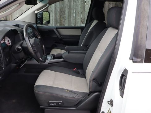 Used 2008 Nissan Titan PRO-4X image 19