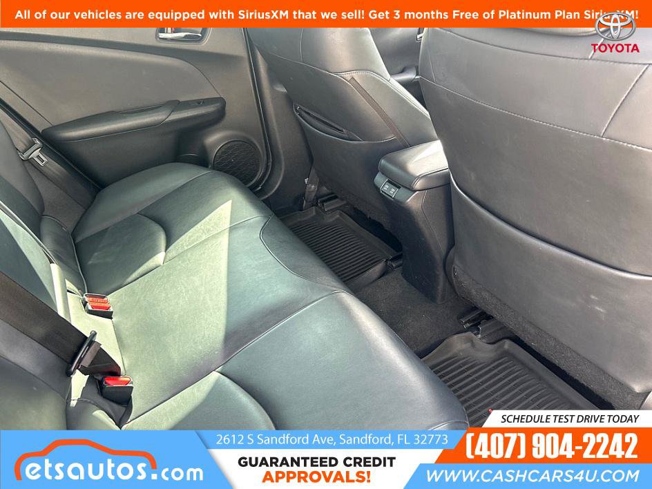 Used 2022 Toyota Prius Limited FWD image 13