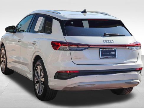 Used 2023 Audi Q4 e-tron Premium Plus RWD image 5