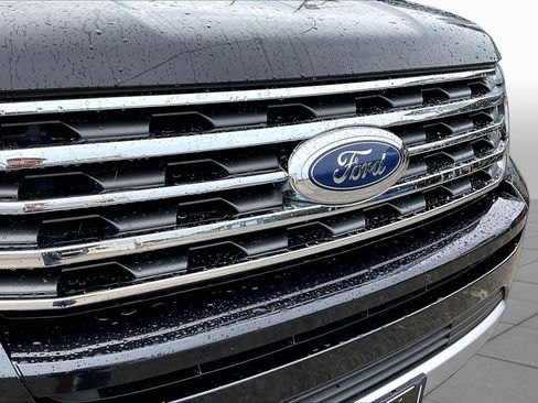 Used 2021 Ford Expedition Max XLT RWD image 30