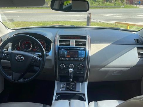 Used 2012 MAZDA CX-9 Grand Touring w/ Moonroof & Bose Audio Pkg FWD image 20