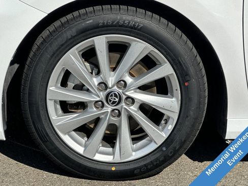 Used 2024 Toyota Camry LE FWD image 29