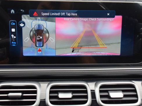 New 2026 Mercedes-Benz GLS 450 4MATIC image 28