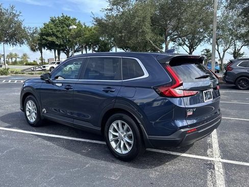 Certified 2025 Honda CR-V EX image 6