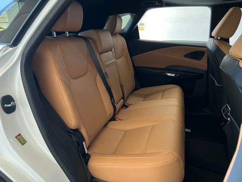 Certified 2025 Lexus RX 350 FWD w/ Technology Package image 49