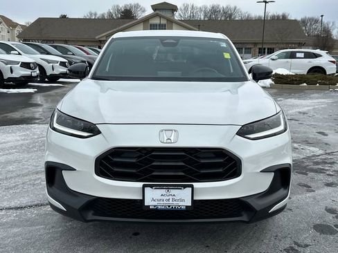 Used 2025 Honda HR-V Sport image 6