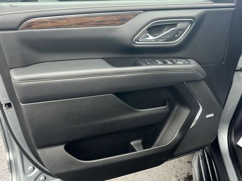 Used 2023 Chevrolet Tahoe Premier w/ Premium Package 2 image 19