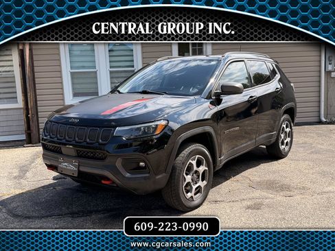 Used 2022 Jeep Compass Trailhawk w/ Trailhawk Elite Group AWD/4WD image 1