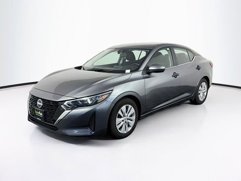 Used 2025 Nissan Sentra S FWD image 3