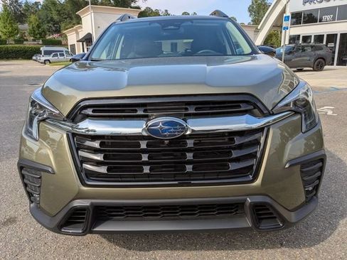 Certified 2026 Subaru Ascent Limited AWD/4WD image 3